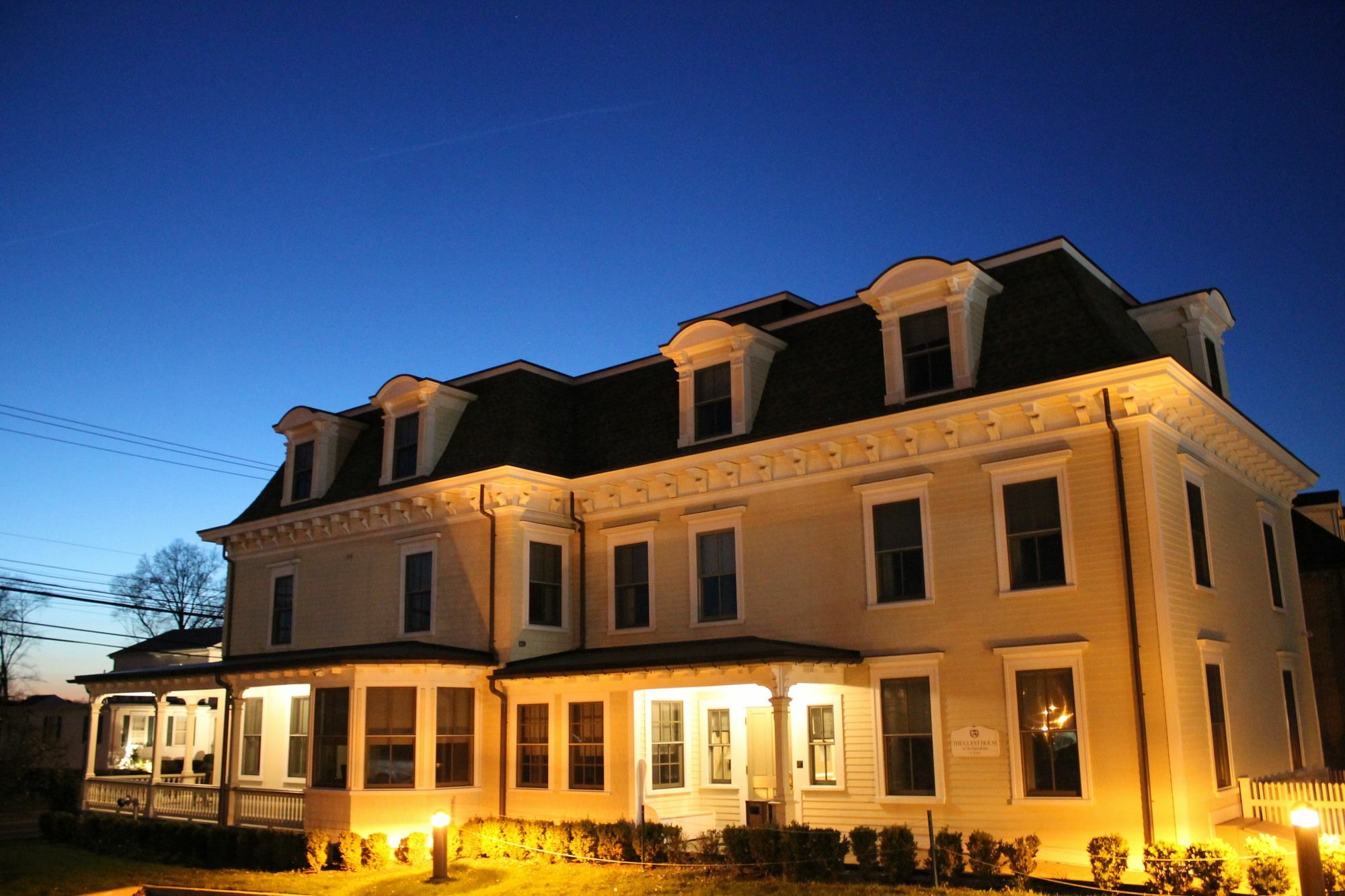 Guest House At Norwalk Inn Ngoại thất bức ảnh