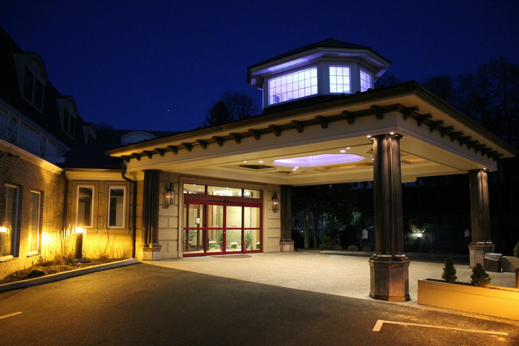 Guest House At Norwalk Inn Ngoại thất bức ảnh